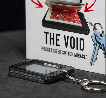 The Void by Javier Fuenmayor | Zaubertrick